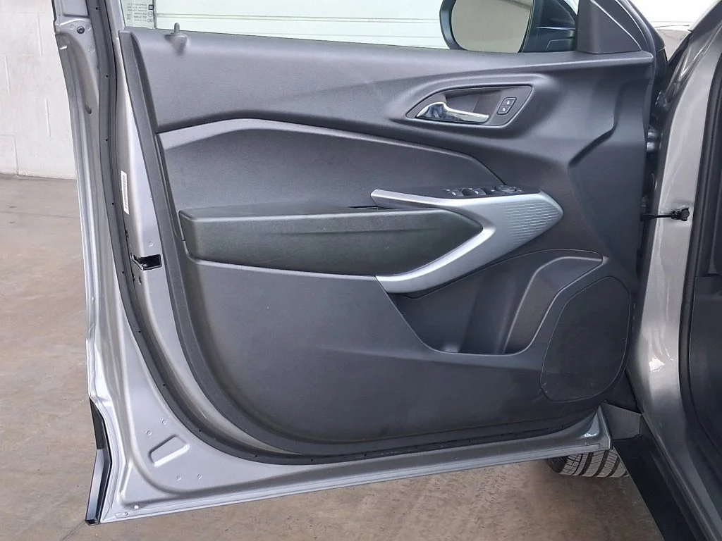 Used 2026 Sterling Gray Metallic Chevrolet 1RS image 16