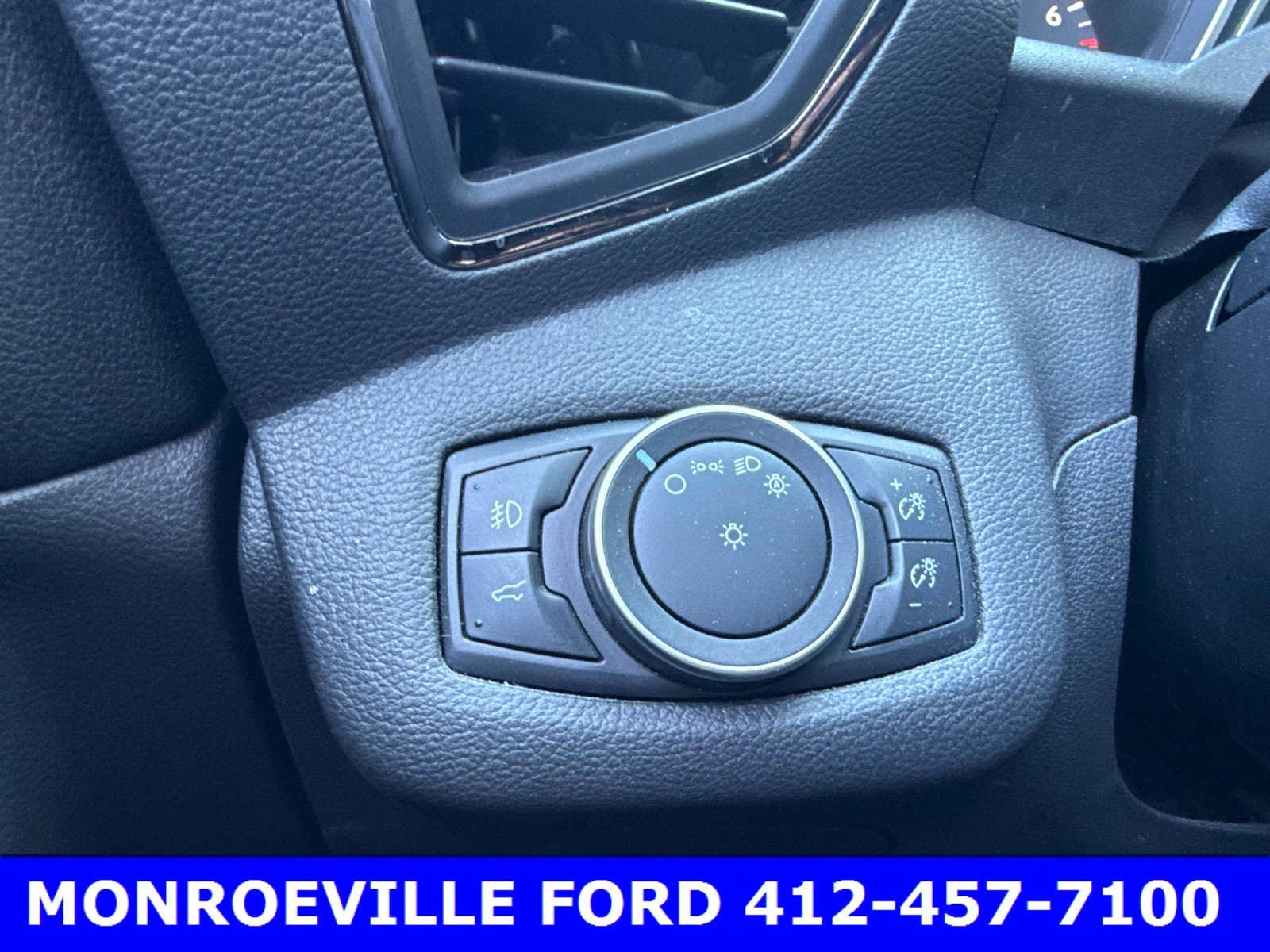 Used 2017 Ruby Red Metallic Tinted Clearcoat Ford Titanium image 20