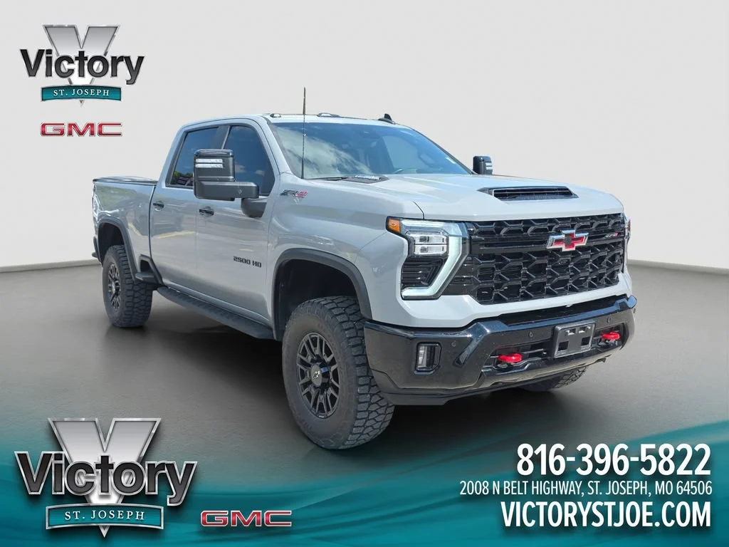 Used 2025 Slate Gray Metallic Chevrolet ZR2 image 1