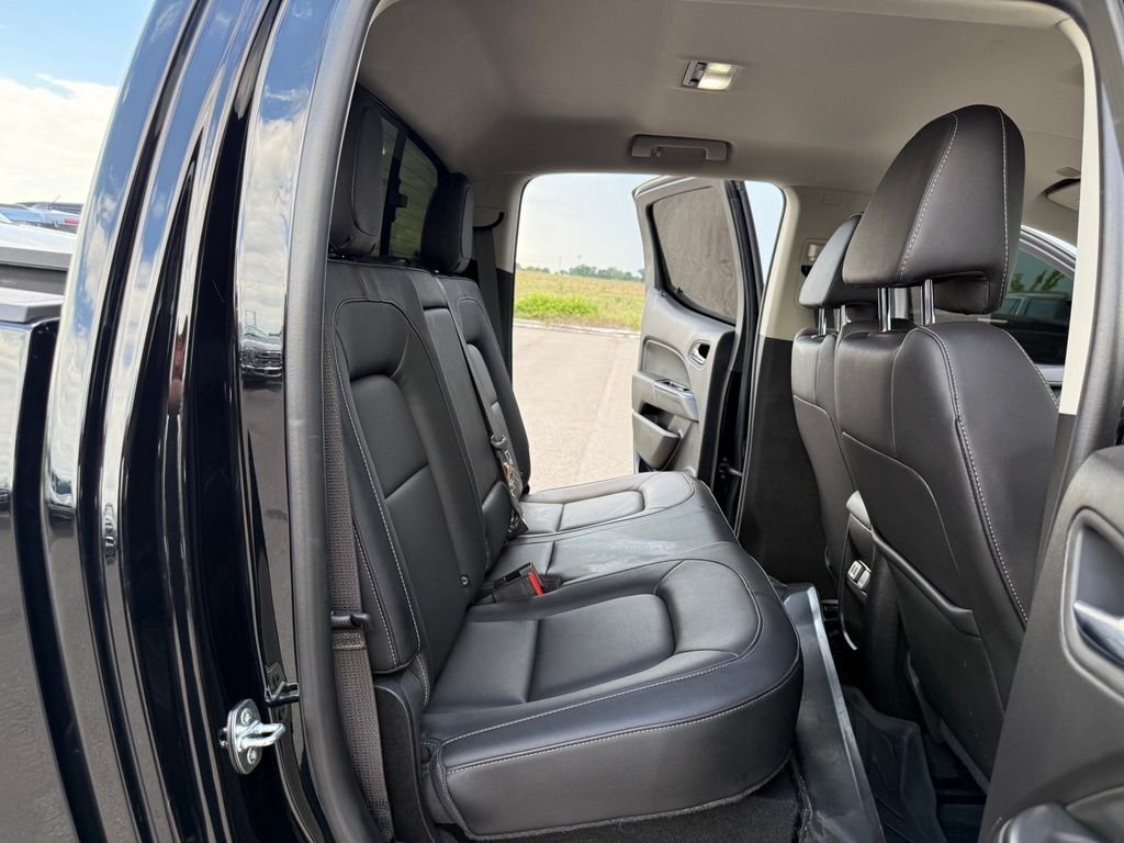 Used 2021 Black Chevrolet ZR2 image 20
