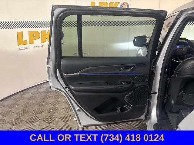 Used 2023 Silver Jeep Overland image 26