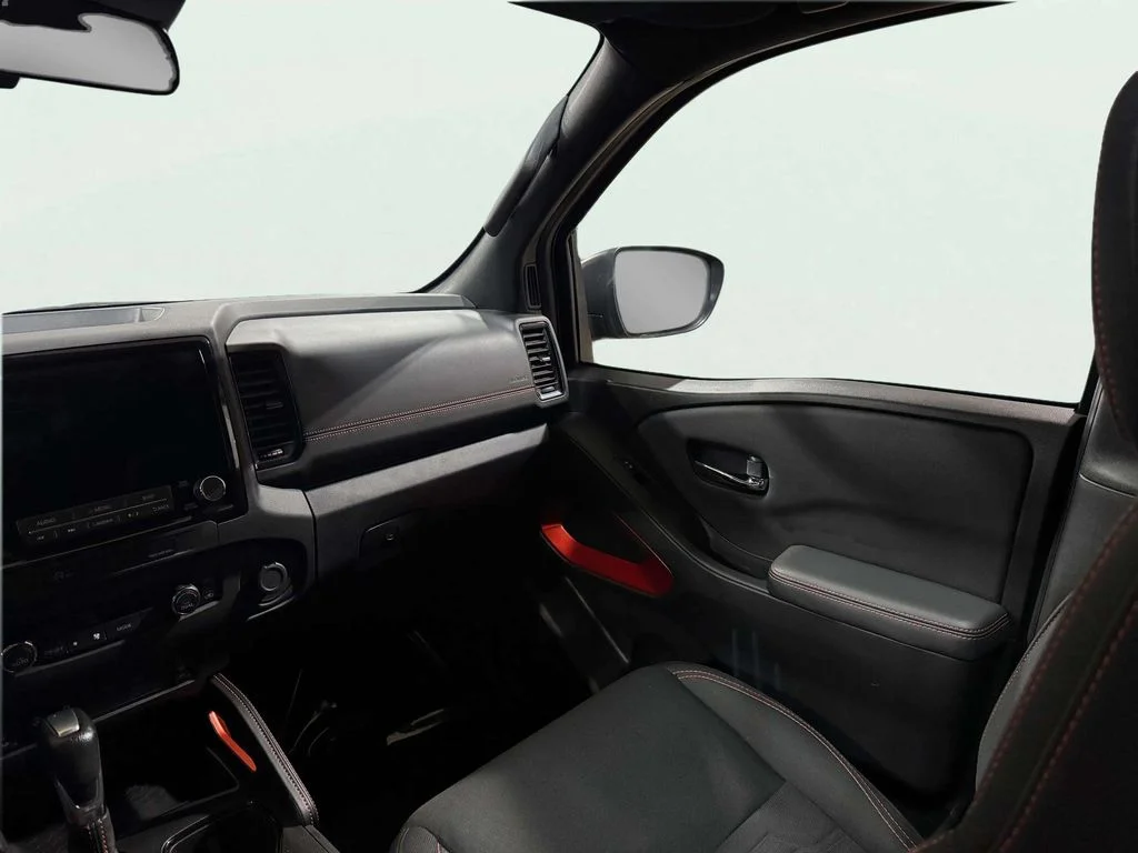 Used 2023 Super Black Nissan PRO-4X image 12
