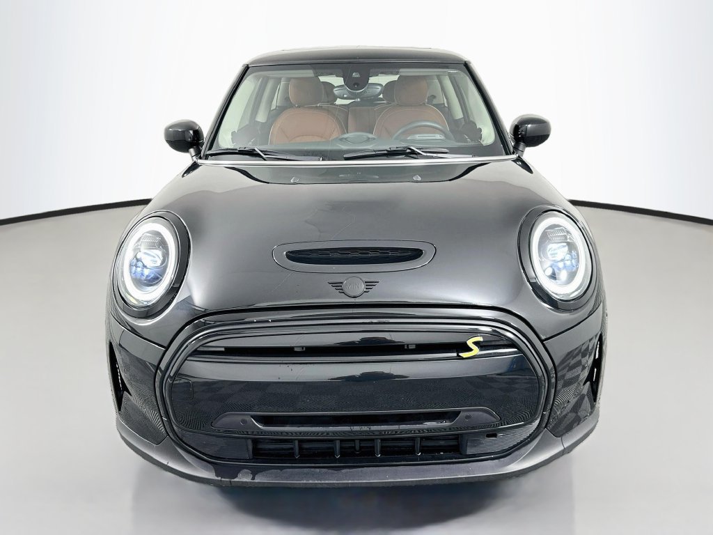 Used 2024 MINI Hardtop 2 Door SE with VIN WMW13DJ09R2U96237 for sale in Austin, TX