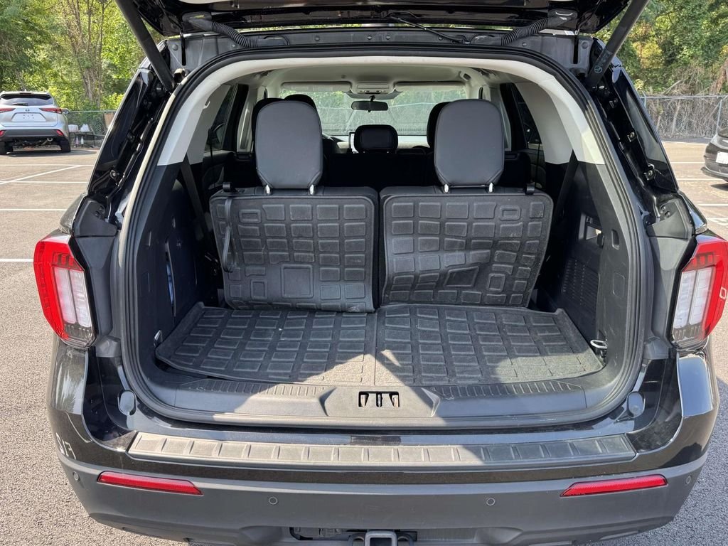 2025 Ford Explorer Active - Photo 16