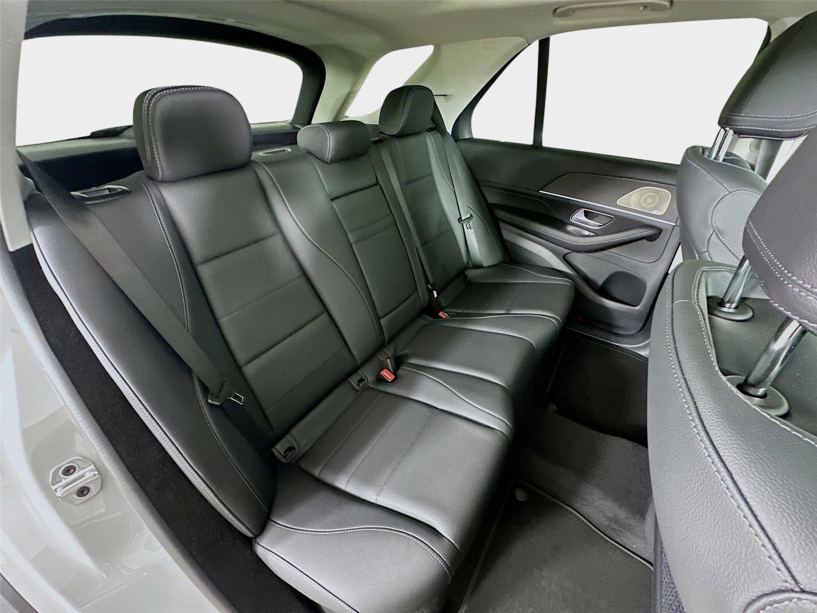 Used 2026 MANUFAKTUR Alpine Grey Mercedes-Benz GLE 350 image 35