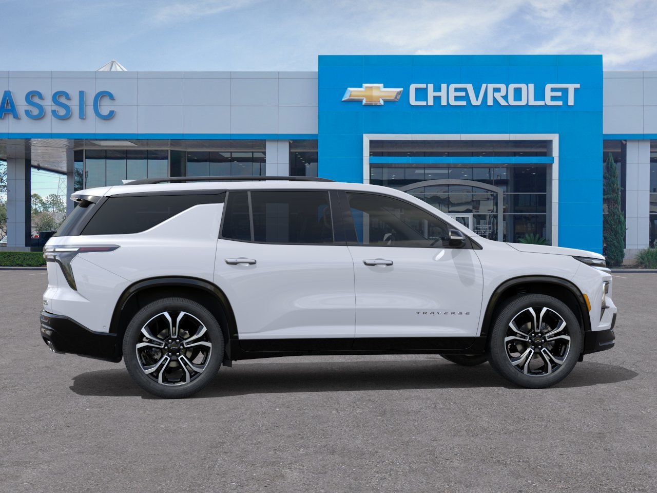 2027 Chevrolet Traverse photo 5 of 33
