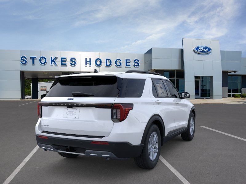 New 2026 Star White Metallic Tri-Coat Ford Active image 8