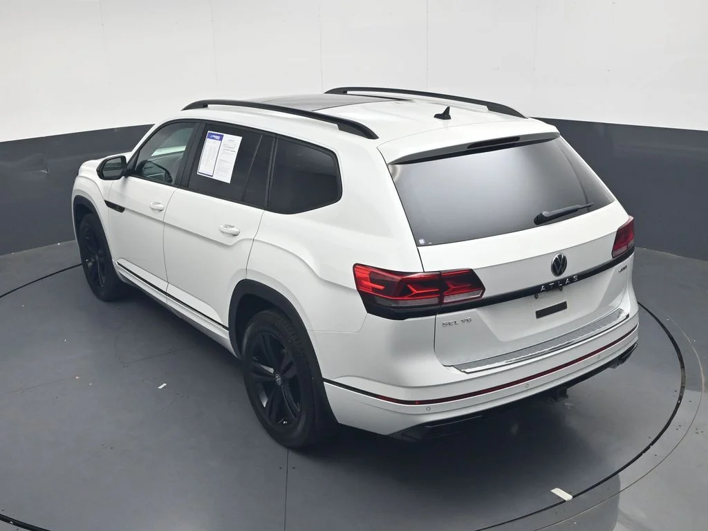 Used 2023 Opal White Volkswagen 3.6L V6 SEL R-Line image 39