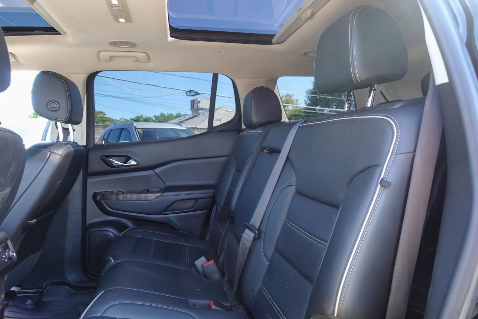 Used 2021 Ebony Twilight Metallic GMC Denali image 12
