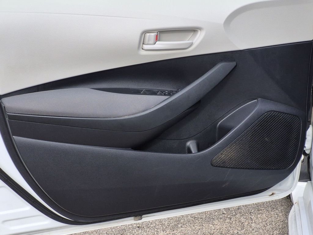 Used 2023 White Toyota LE image 20