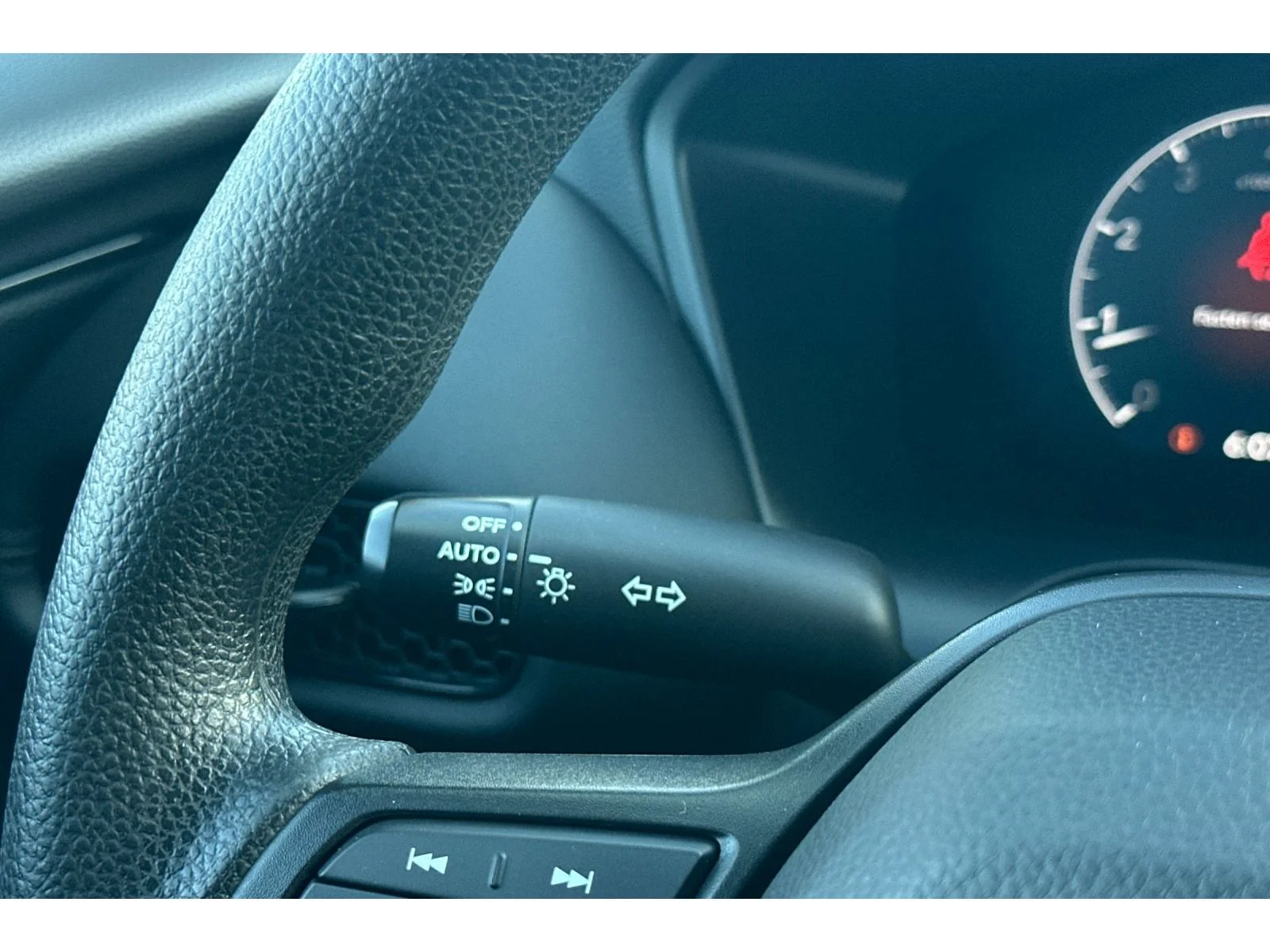 Used 2024 Crystal Black Pearl Honda LX image 38