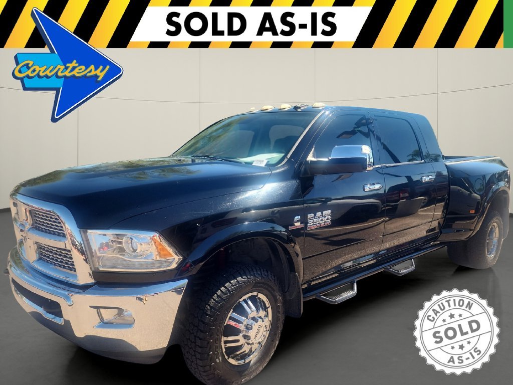 Used 2015 Black Ram Laramie image 3