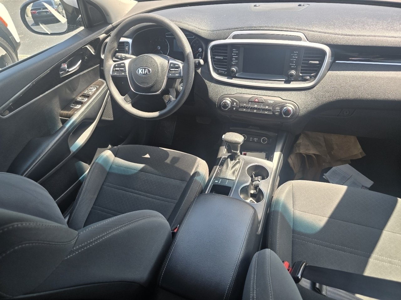 Used 2020 Silver Kia L image 14