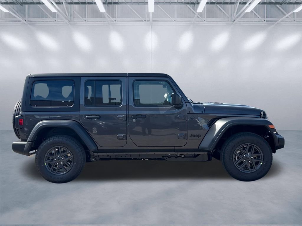New 2026 Granite Crystal Metallic Clearcoat Jeep Sport S image 3