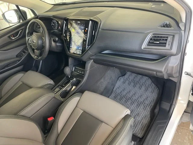 Used 2025 White Subaru Onyx Edition image 17
