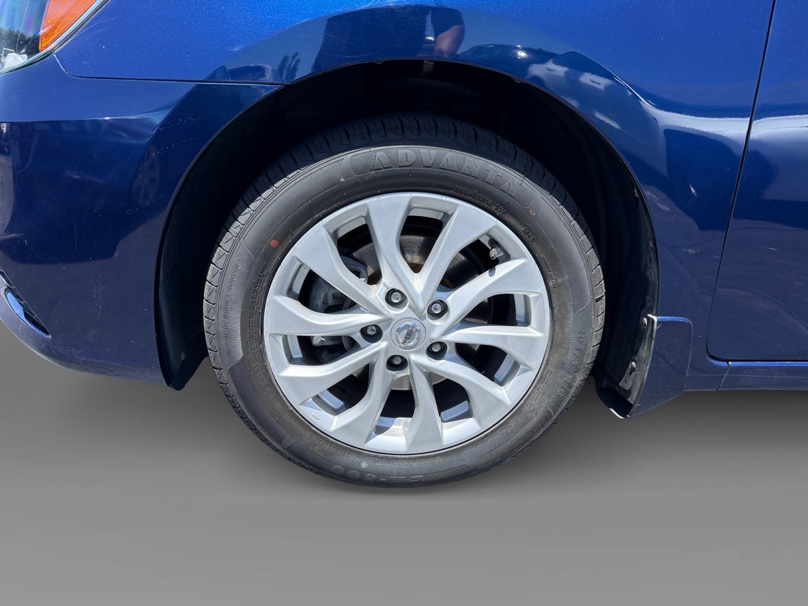 Used 2018 Deep Blue Pearl Nissan SV image 9