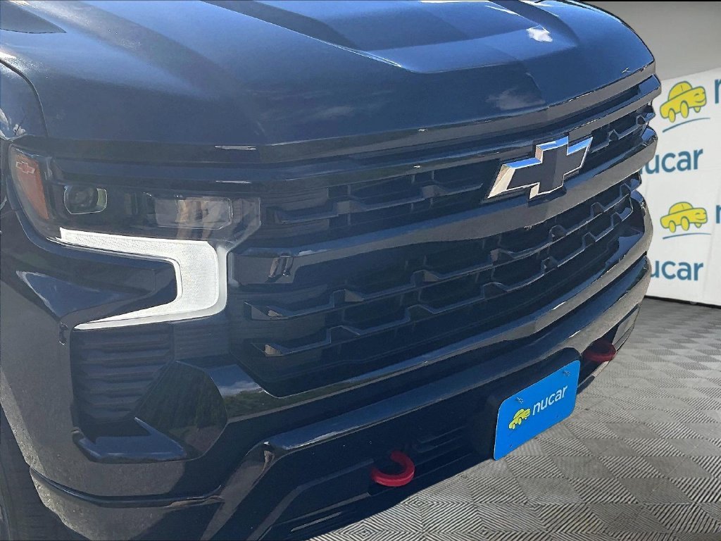 Used 2022 Black Chevrolet RST image 33