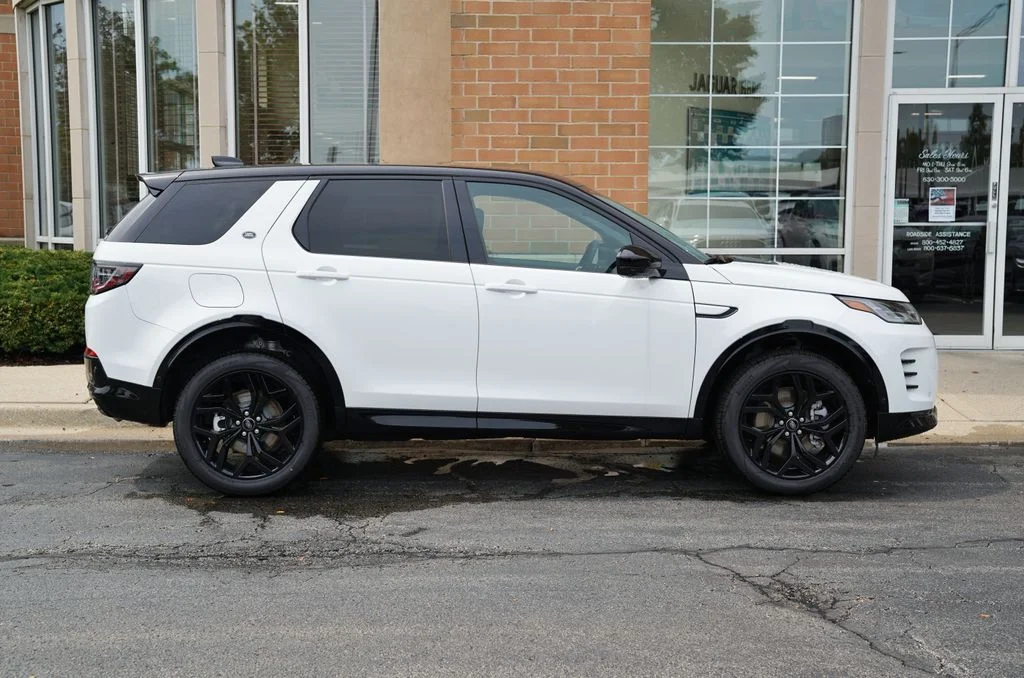 New 2026 Fuji White Land Rover Landmark image 7