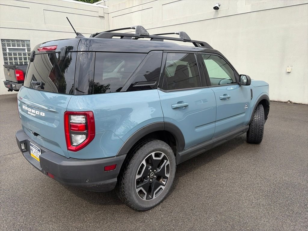 Used 2022  Ford Outer Banks image 4