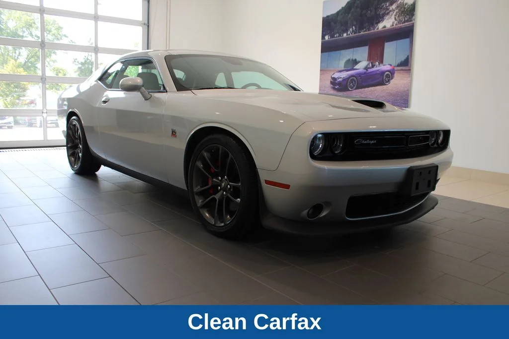 Used 2022  Dodge R/T Scat Pack image 2