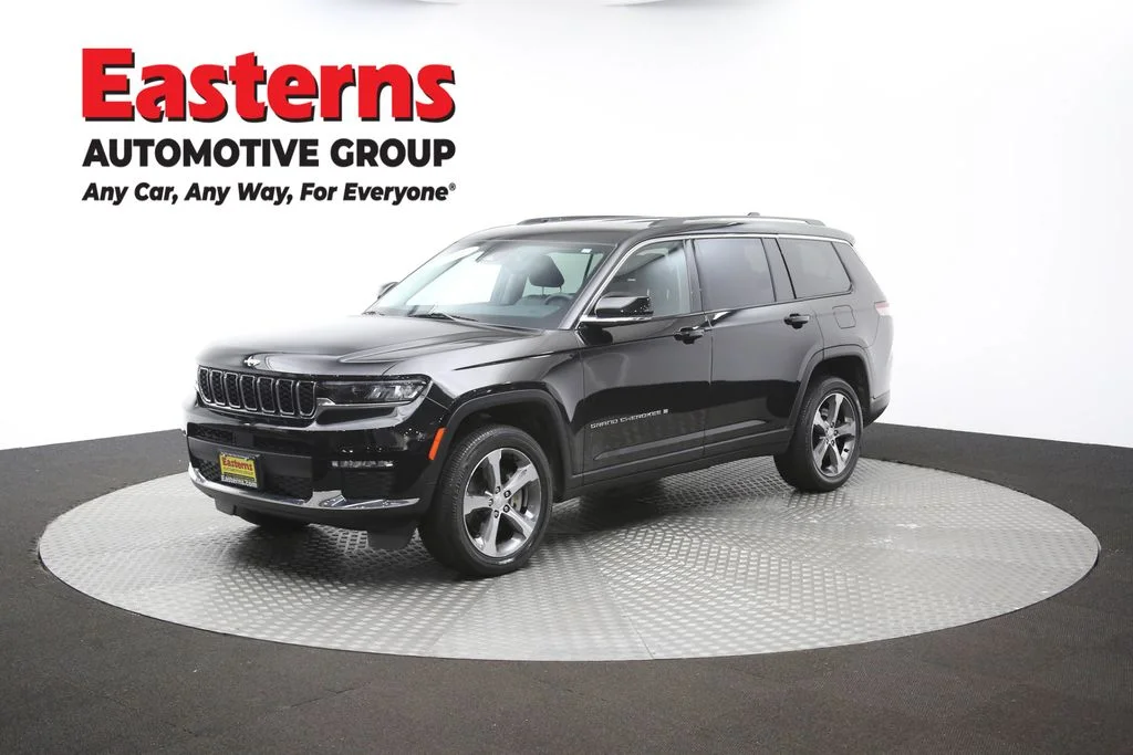 Used 2023 Black Jeep Limited image 60