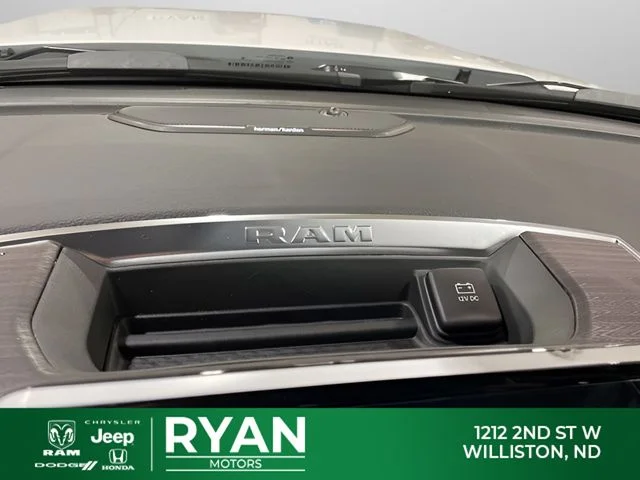 2025 RAM 2500 Laramie - Photo 44