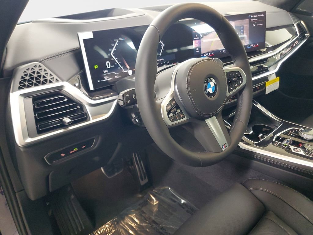 2026 BMW X7 40i - Photo 13