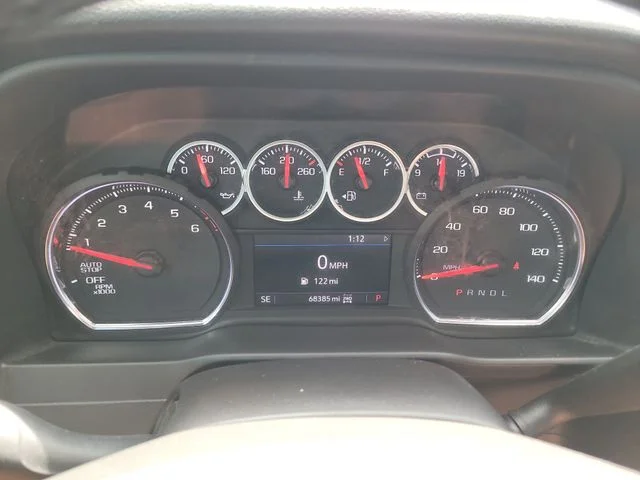 Used 2021 White Chevrolet LT image 29