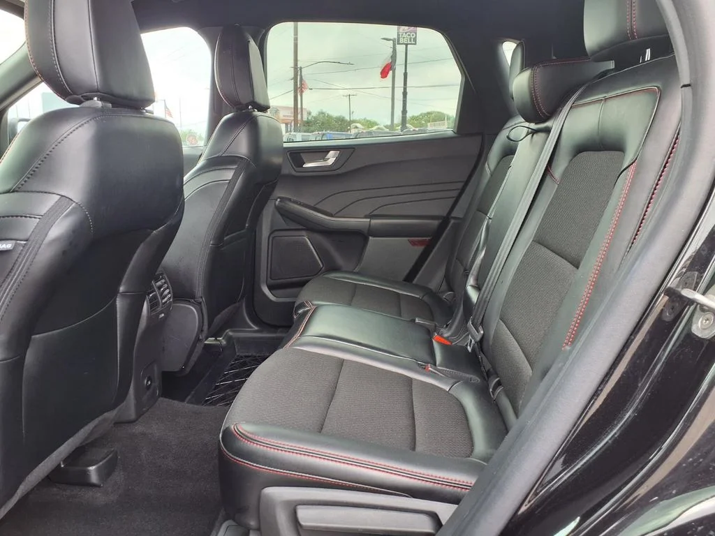Used 2025 Black Ford ST-Line image 5