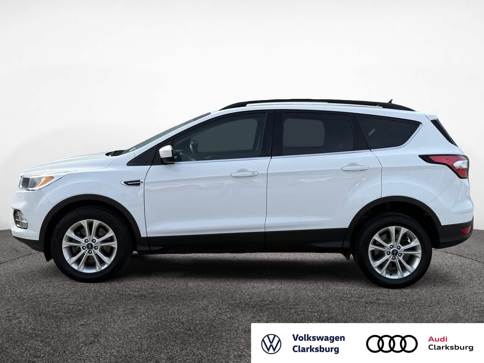 Used 2018 Ford Escape SE with VIN 1FMCU9GD6JUC90216 for sale in Bridgeport, WV