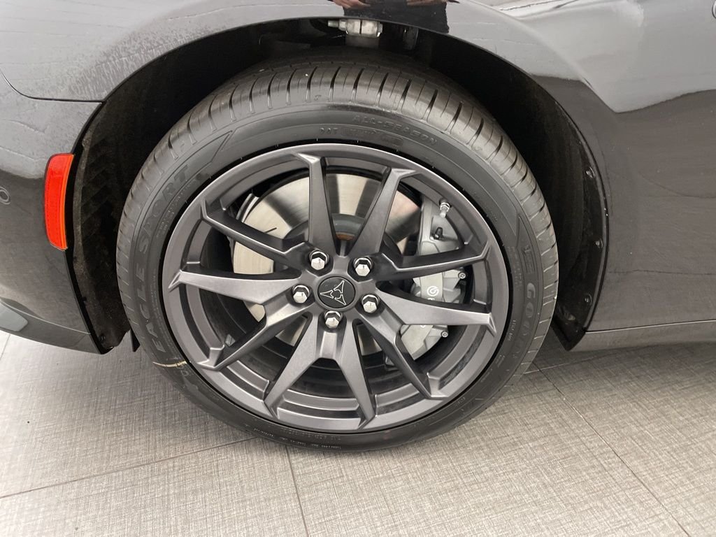 New 2026 Diamond Black Crystal Pearlcoat Dodge Scat Pack Plus image 10