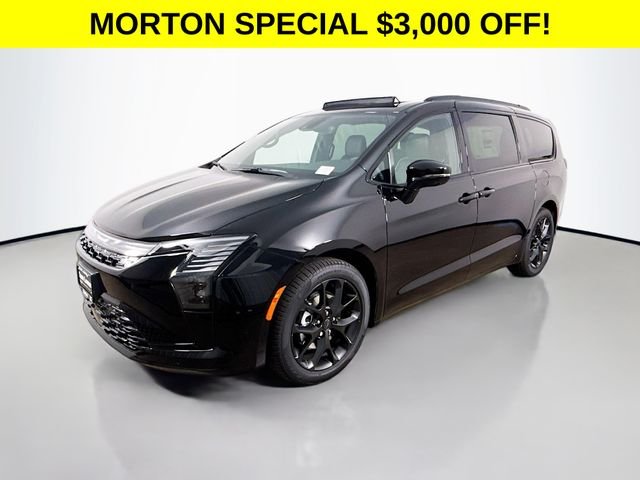 New 2027 Diamond Black Crystal Pearl-Coat Exterior Paint Chrysler Limited image 3