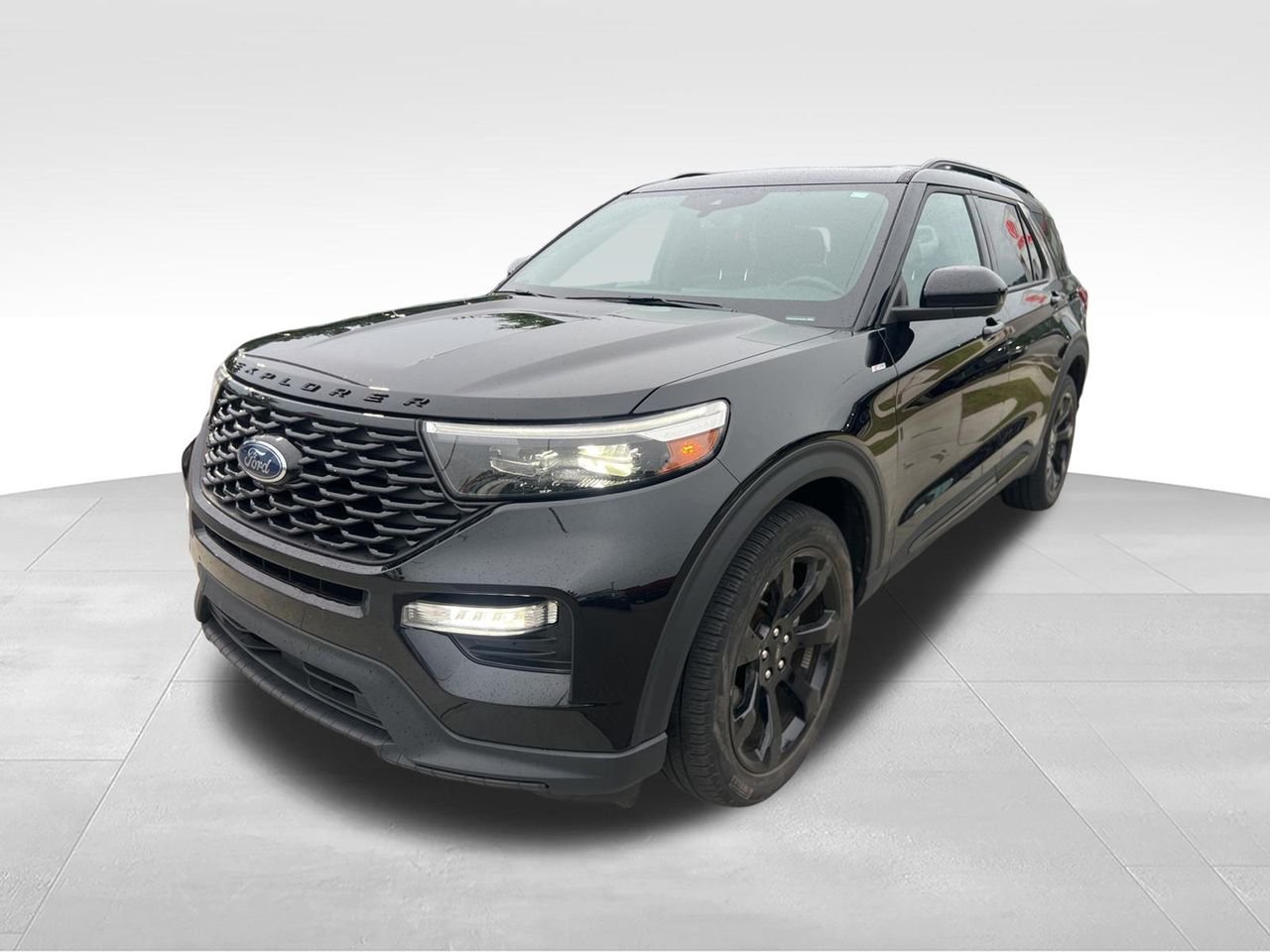 2023 Ford Explorer ST-LINE RWD's photo