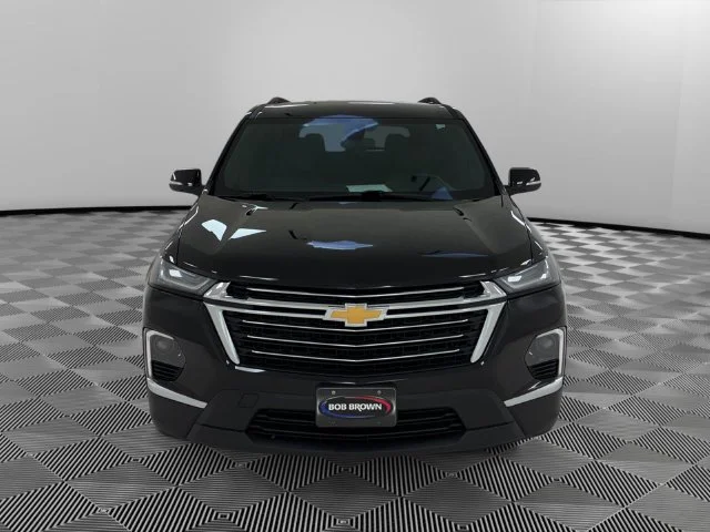 Certified Used 2023 MOSAIC BLACK METALLIC Chevrolet LT Leather image 8