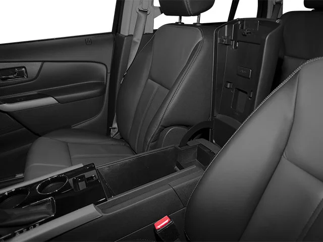 Used 2013  Ford SEL image 16