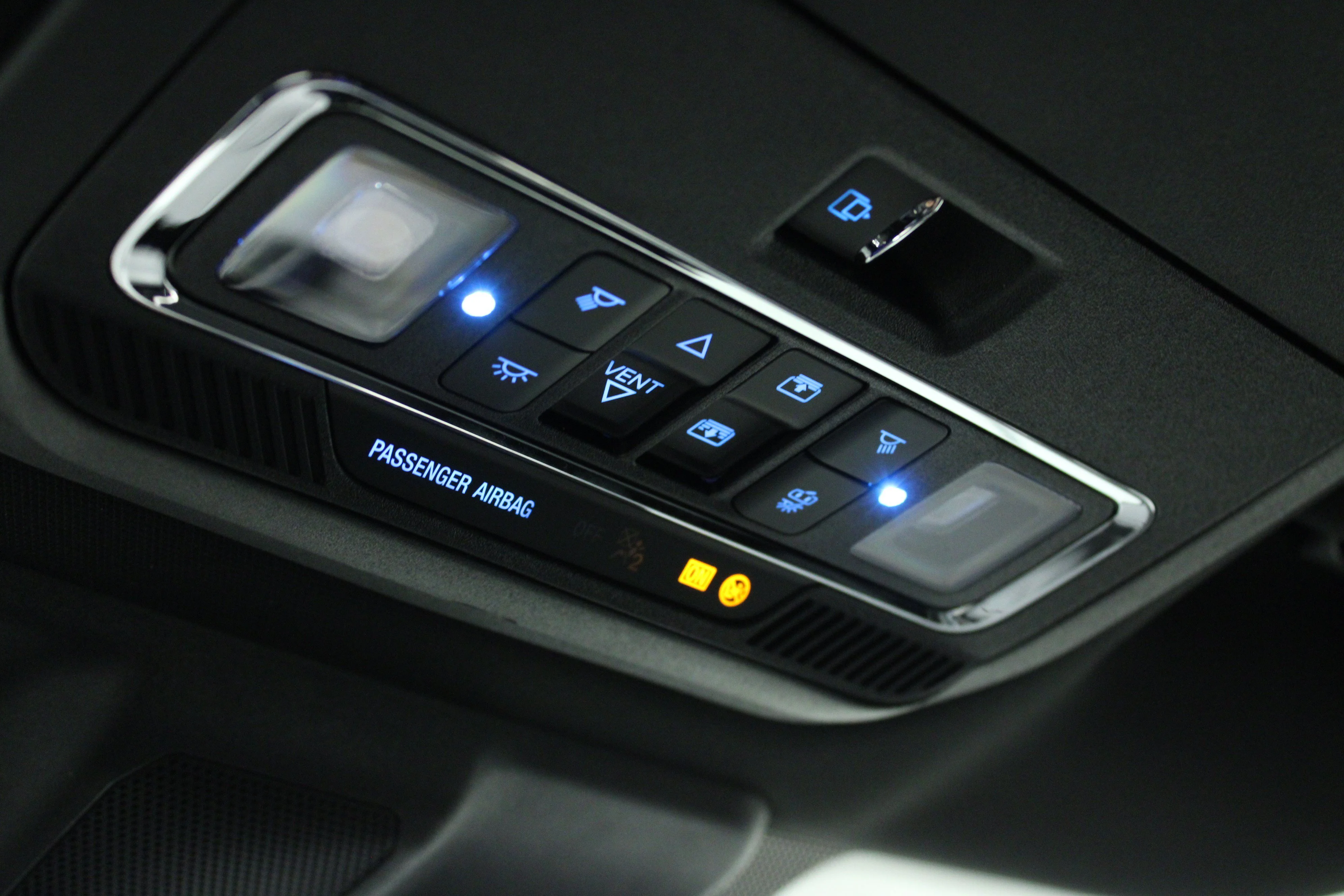 New 2026 Carbonized Gray Metallic Ford F-250® Platinum® image 23