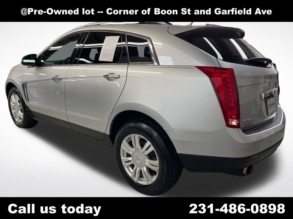 Used 2013 Silver Cadillac Luxury image 4