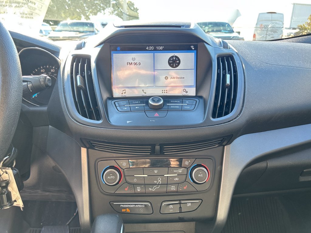 Used 2018 Gray Ford SE image 15