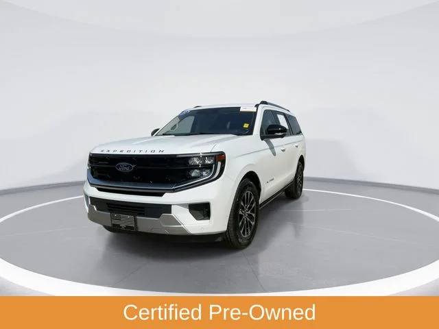 Used 2025 White Ford Platinum image 3