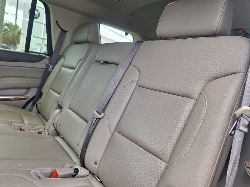 Used 2019 Silver GMC SLT image 25