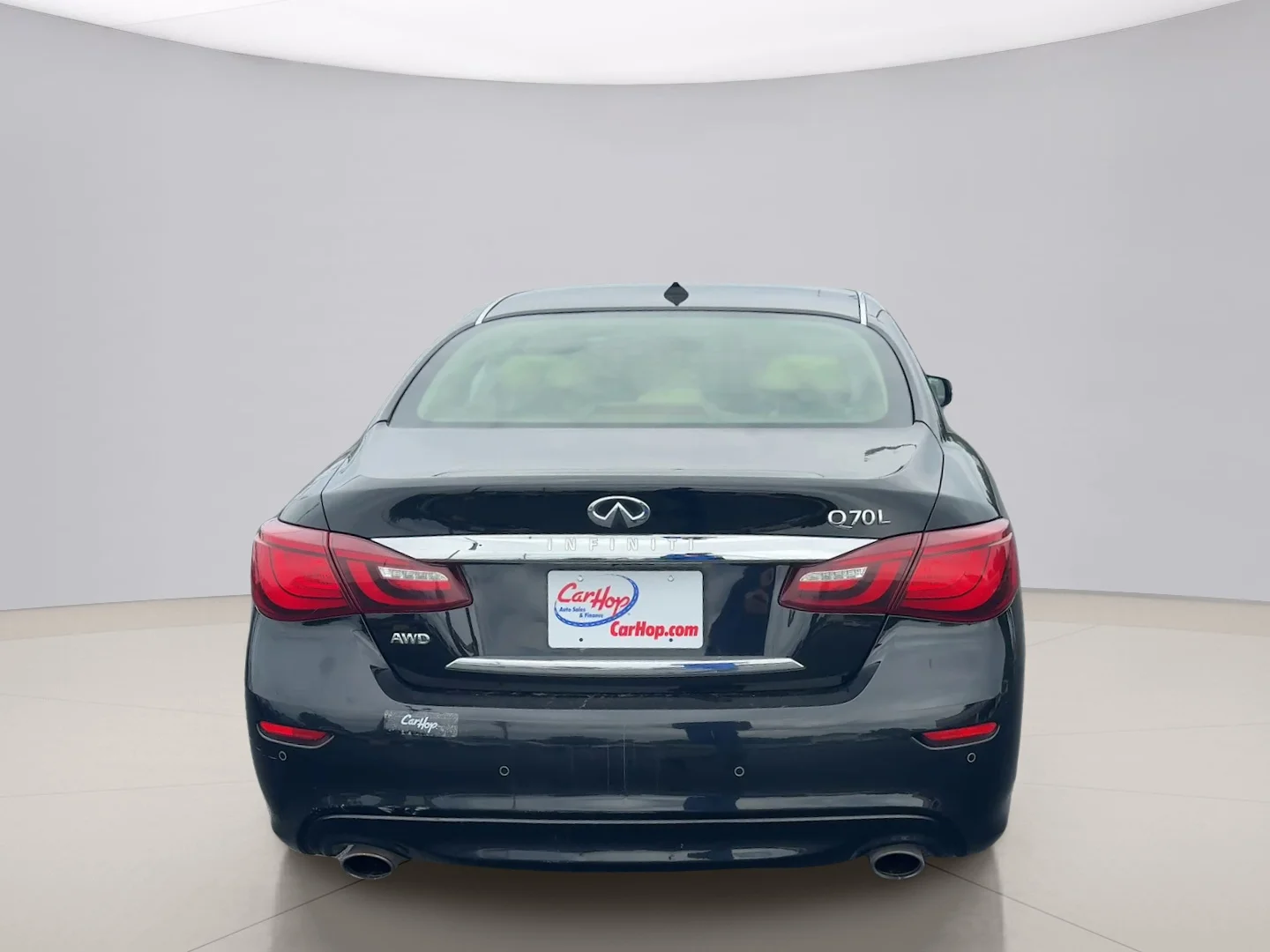 Used 2018 Black INFINITI LEATHER image 6