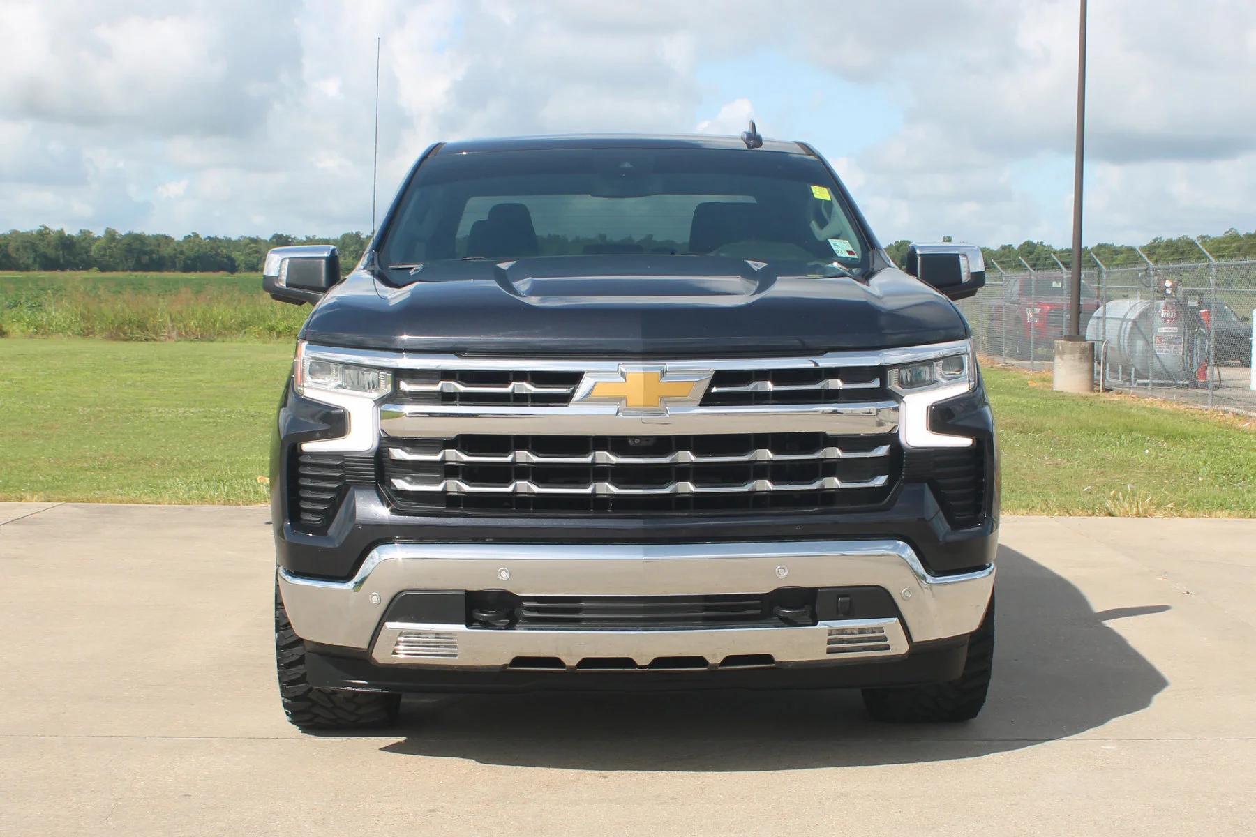 Used 2023 Dark Ash Metallic Chevrolet 4WD Crew Cab 147 LTZ image 28
