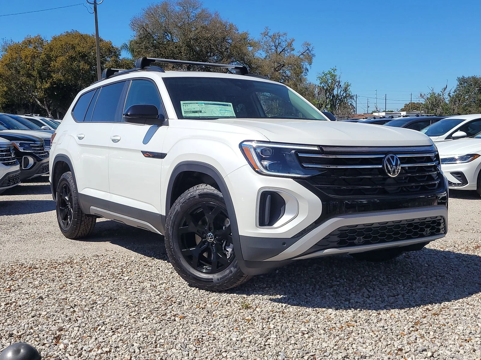 New 2026 Opal White Pearl Volkswagen 2.0T Peak Edition image 33