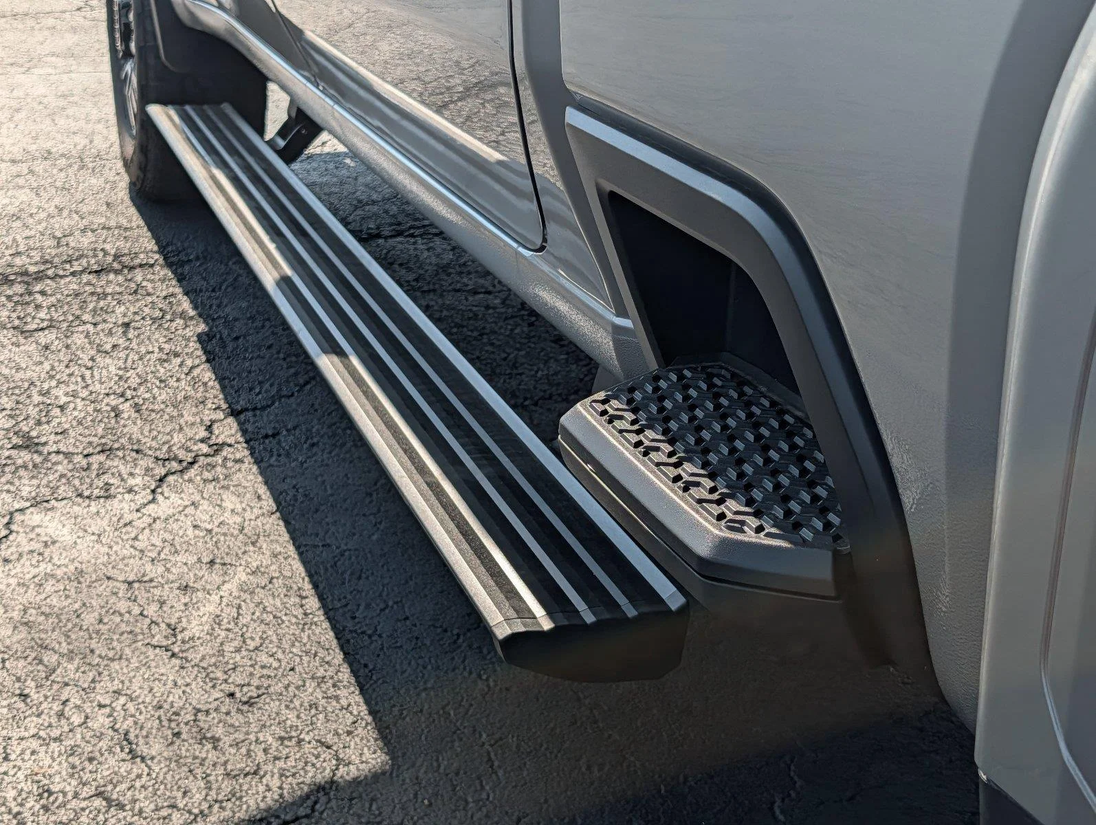 New 2026 Sterling Metallic GMC Denali Ultimate image 36