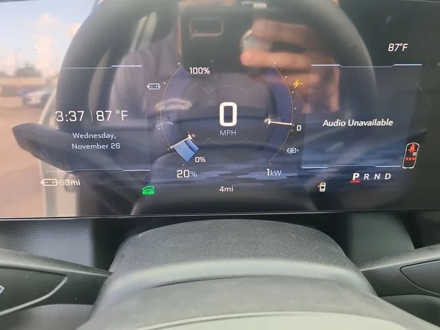 New 2026 Summit White Chevrolet LT image 27