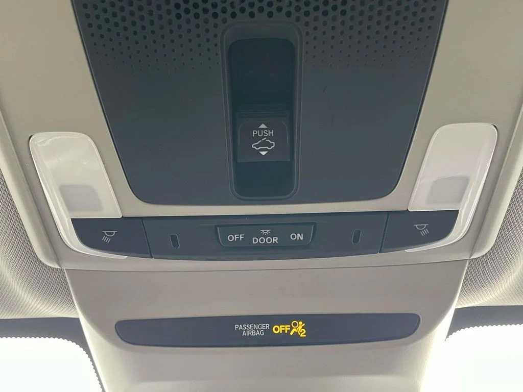 Used 2024  Honda EX-L image 22