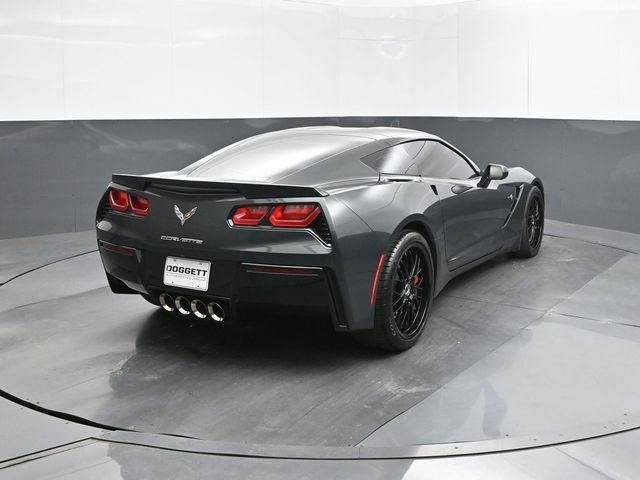 Used 2019 Gray Chevrolet Stingray Z51 image 11
