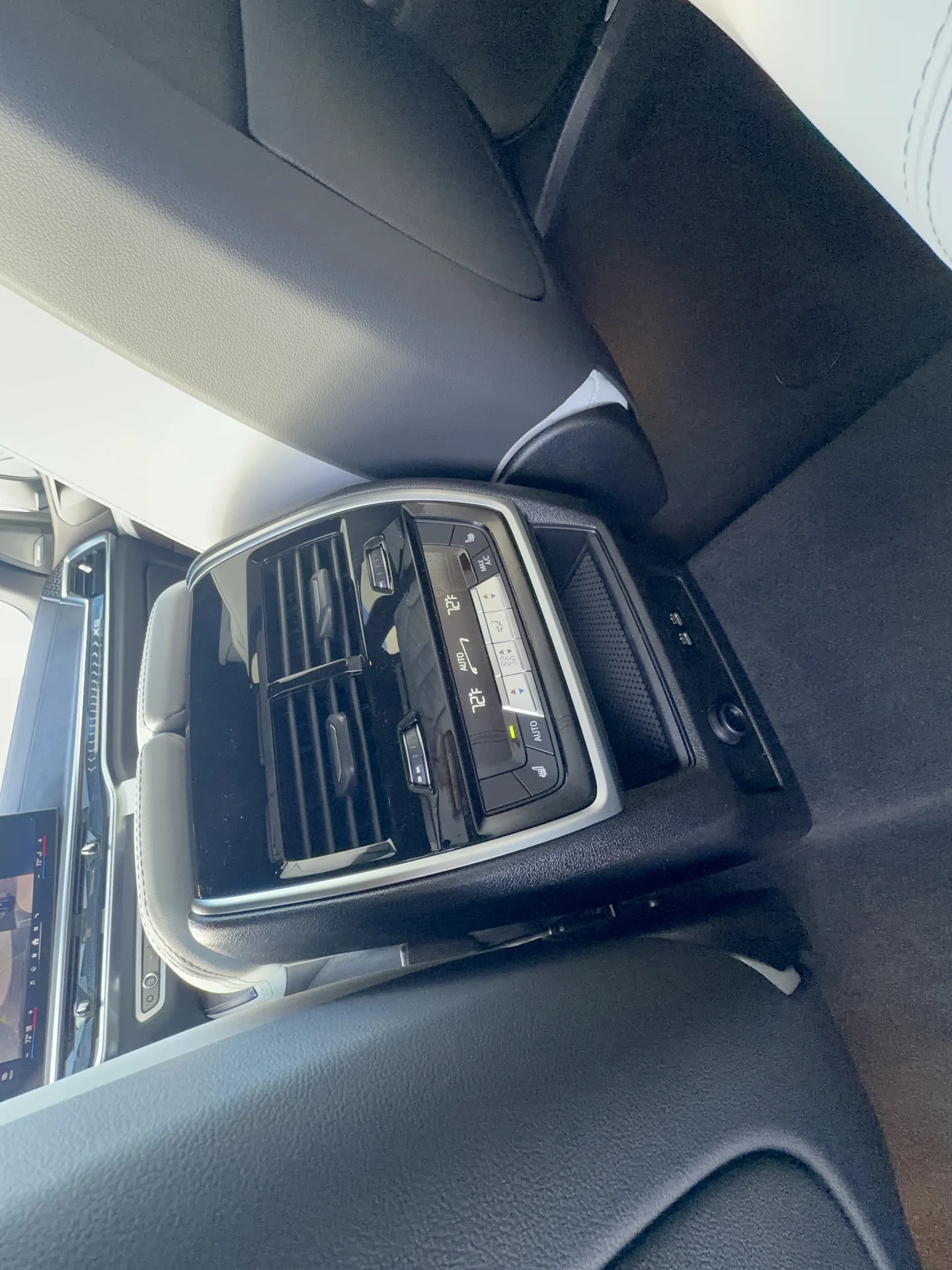 2026 BMW X5 40i - Photo 23