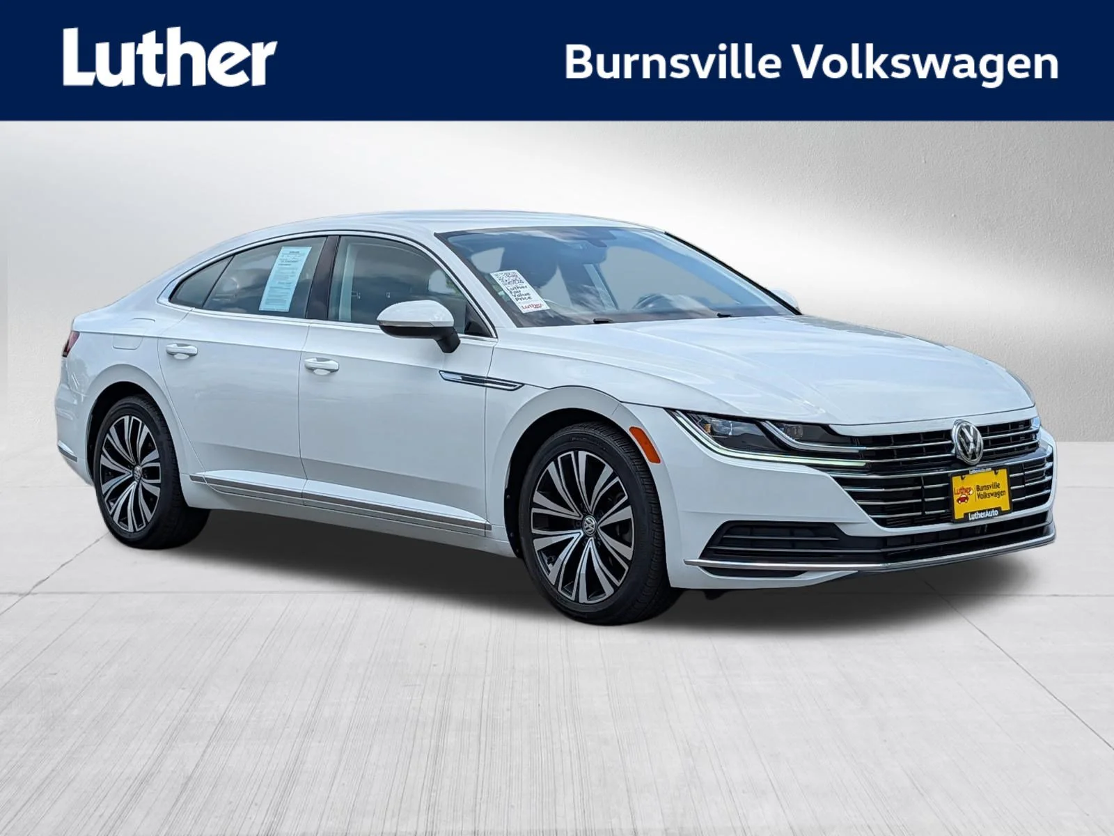 2019 Volkswagen Arteon SE with 4Motion's photo