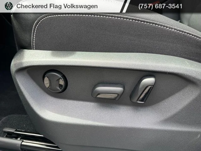 2026 Volkswagen Atlas SE - Photo 31